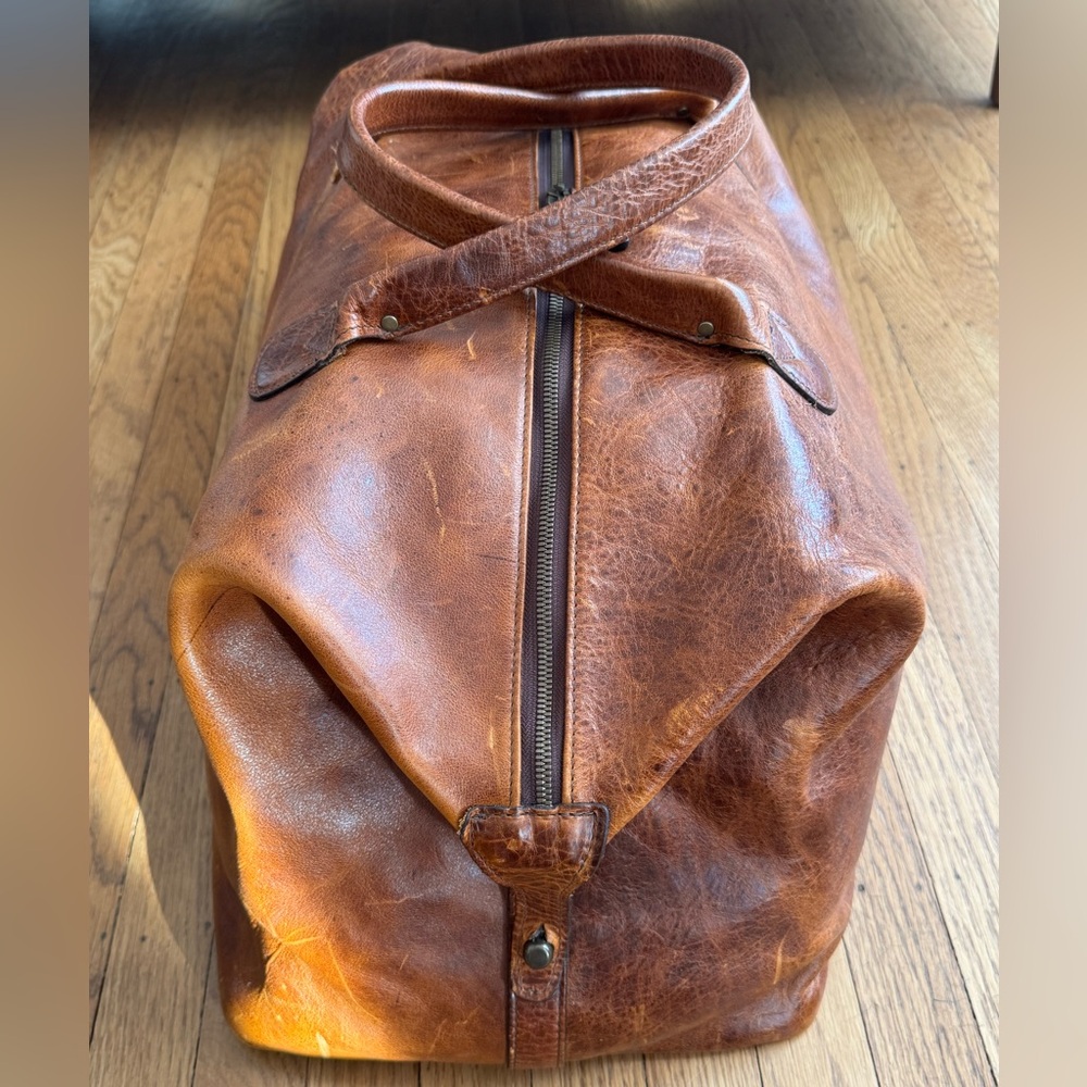 Moore & Giles Brown Leather Benedict Weekend Duffel - Picture 14 of 16